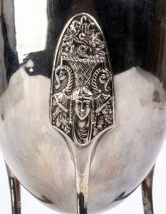 N. X. Gouilin : Grande caffettiera francese in argento  - Asta Argenti, avori, coralli e altri oggetti d'arte provenienti da importanti collezioni private - Associazione Nazionale - Case d'Asta italiane