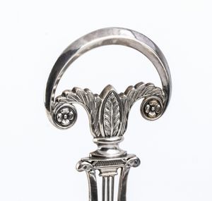 Ambroise Mignerot : Acetoliera francese in argento  - Asta Argenti, avori, coralli e altri oggetti d'arte provenienti da importanti collezioni private - Associazione Nazionale - Case d'Asta italiane