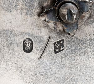 Ambroise Mignerot : Acetoliera francese in argento  - Asta Argenti, avori, coralli e altri oggetti d'arte provenienti da importanti collezioni private - Associazione Nazionale - Case d'Asta italiane