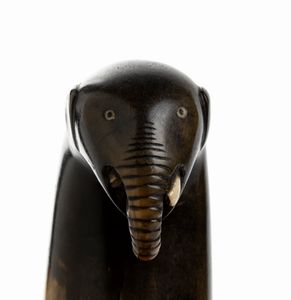 Coppia di tabacchiere georgiane Scozzesi in corno montate in argento  - Asta Argenti, avori, coralli e altri oggetti d'arte provenienti da importanti collezioni private - Associazione Nazionale - Case d'Asta italiane