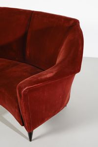 PARISI ICO (1916 - 1996) : Divano curvo a quattro posti per Ariberto Colombo, Cant�  - Asta Asta 455 | DESIGN E ARTI DECORATIVE DEL NOVECENTO Tradizionale - Associazione Nazionale - Case d'Asta italiane