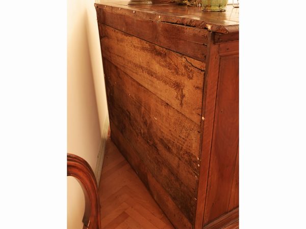 Credenza in noce  - Asta Una casa a Verona - Associazione Nazionale - Case d'Asta italiane