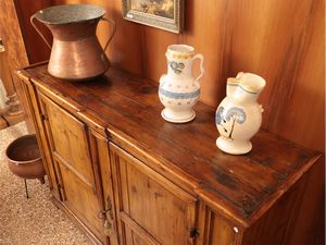 Grande credenza in legno tenero  - Asta Una casa a Verona - Associazione Nazionale - Case d'Asta italiane