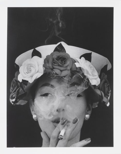William Klein : Hat + 5 Roses  - Asta Arte Contemporanea - Associazione Nazionale - Case d'Asta italiane
