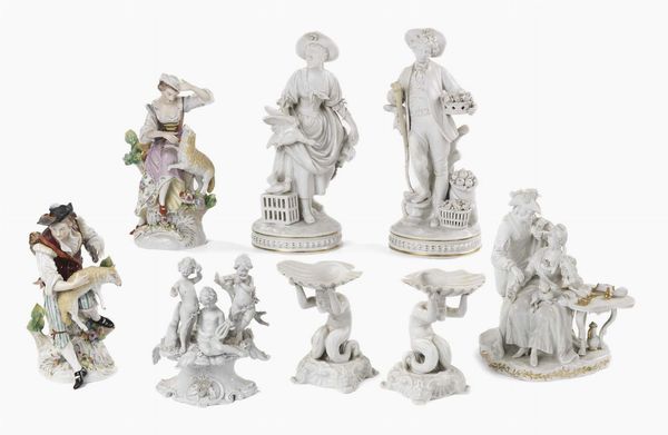 Otto statuine in porcellana  - Asta ARREDI E DIPINTI ANTICHI - Associazione Nazionale - Case d'Asta italiane