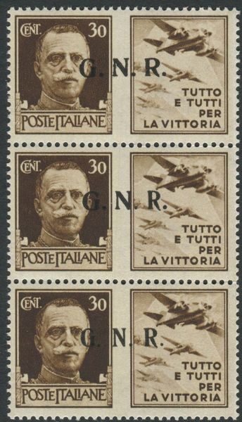 1944, Repubblica Sociale Italiane, Propaganda di Guerra. Trittico verticale del 30c. bruno, Trittico, nuovo con gomma integra, (19/I, 19Ia e 19II), con variet nellesemplare in basso.  - Asta Filatelia e Storia Postale - Associazione Nazionale - Case d'Asta italiane