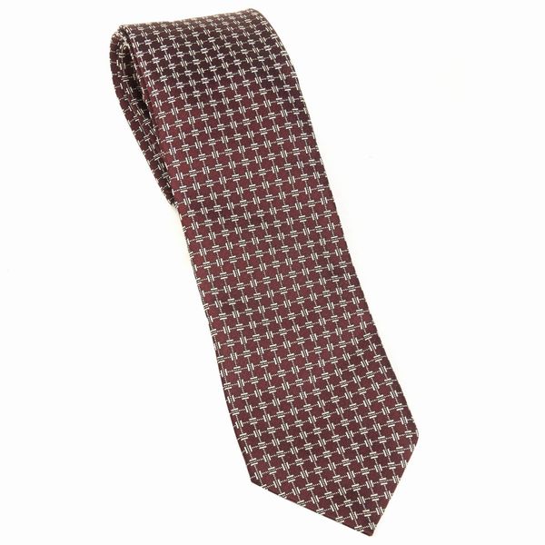 PRADA CRAVATTA SETA  - Asta Vintage: borse e accessori di hermes, louis vuitton e altre grandi maison - Associazione Nazionale - Case d'Asta italiane