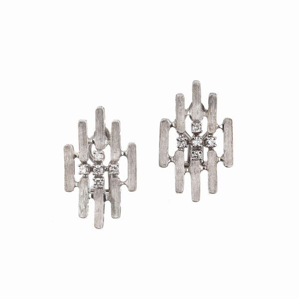 PAIO DI ORECCHINI CON DIAMANTI  - Asta Gioielli - Associazione Nazionale - Case d'Asta italiane