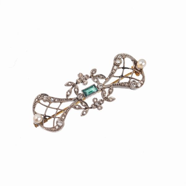 SPILLA A TRALCI CON PERLE E DIAMANTI  - Asta Gioielli - Associazione Nazionale - Case d'Asta italiane