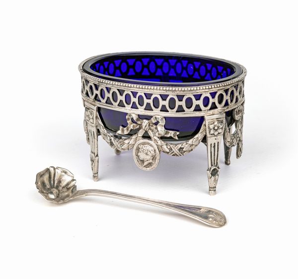 Saliera in argento con cucchiaino, Germania, prima met del Novecento  - Asta Argenti Antichi e da Collezione - Associazione Nazionale - Case d'Asta italiane