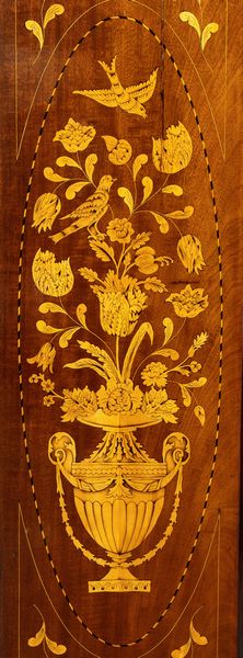 Secretaire olandese in mogano intarsiato, Carlo X  - Asta Mobili, Oggetti d'arte e Vetri da collezione - Associazione Nazionale - Case d'Asta italiane