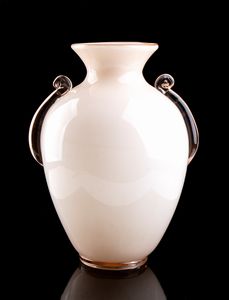 Flavio Poli Seguso vetri d’arte, Murano - Un grande vaso ovale in vetro incamiciato.