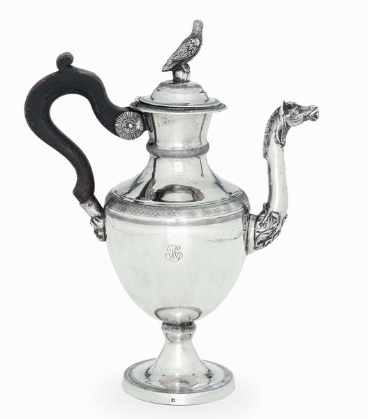 Caffettiera. Napoli, prima met� del XIX secolo. Assaggiatore Paolo De Blasio (1832 al 1835). Argentiere Luigi Forte  - Asta Argenti da collezione | Antichi - Associazione Nazionale - Case d'Asta italiane