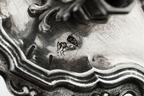 Palmatoria. Palermo, met� del XVIII secolo. Marchio del console Antonino Pensallorto  - Asta Argenti da collezione | XX secolo - Associazione Nazionale - Case d'Asta italiane