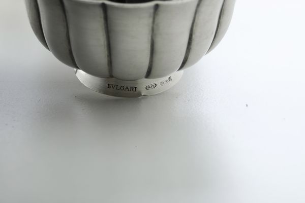 Sei coppette e sei cucchiaini. Maison Bulgari. Italia, XX secolo  - Asta Argenti da collezione | XX secolo - Associazione Nazionale - Case d'Asta italiane