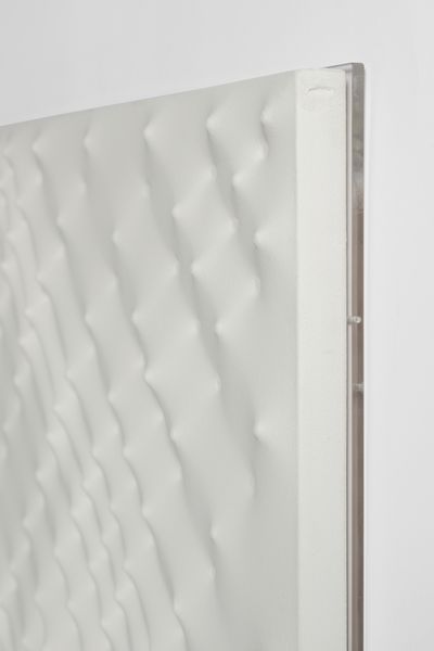 CASTELLANI ENRICO (1930 - 2017) : SUPERFICIE BIANCA, 1993  - Asta Asta 463 | ARTE MODERNA E CONTEMPORANEA Tradizionale - Associazione Nazionale - Case d'Asta italiane