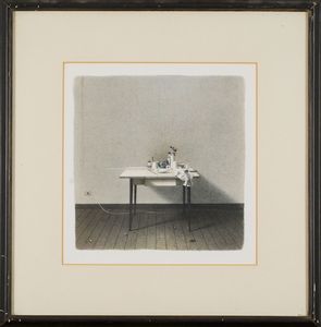 Gianfranco Ferroni - Tavolino nello studio