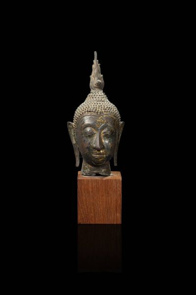 TESTA : Testa di Buddha in bronzo  - Asta Arte Orientale  - Associazione Nazionale - Case d'Asta italiane