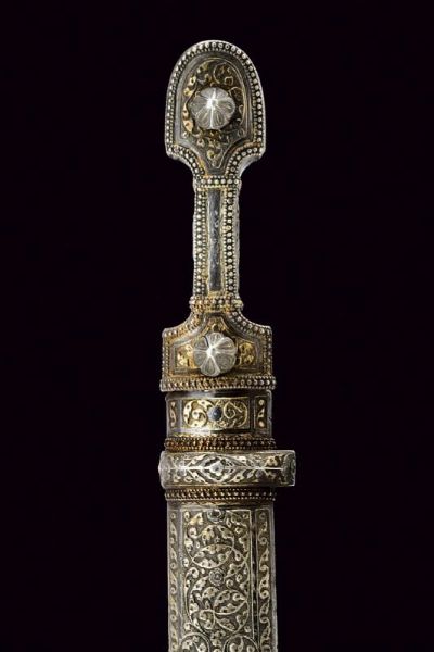 Bel kindjal con fornimenti in argento di Butaev  - Asta Una Vasta Selezione di Armi da Fuoco Americane - Associazione Nazionale - Case d'Asta italiane