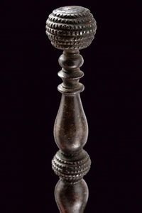 Stiletto  - Asta Una Vasta Selezione di Armi da Fuoco Americane - Associazione Nazionale - Case d'Asta italiane