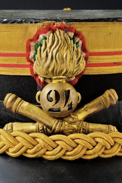 Kepì da tenente colonnello comandante il 24 Rgt. di Artiglieria Peloritani  - Asta Rare Armi Antiche e Militaria da tutto il mondo - Associazione Nazionale - Case d'Asta italiane