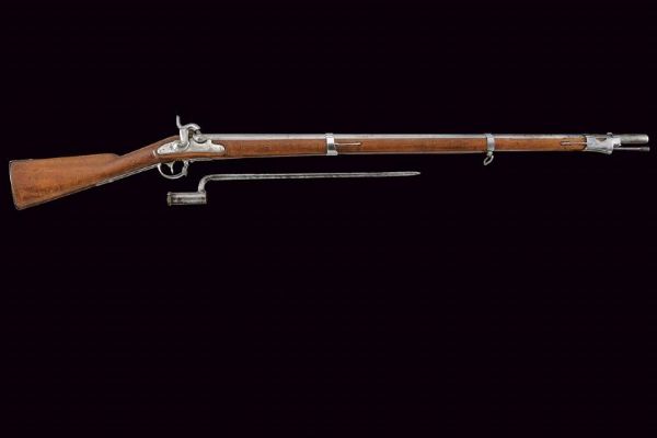 Fucile a luminello convertito da sistema Augustin con baionetta  - Asta Rare Armi Antiche e Militaria da tutto il mondo - Associazione Nazionale - Case d'Asta italiane