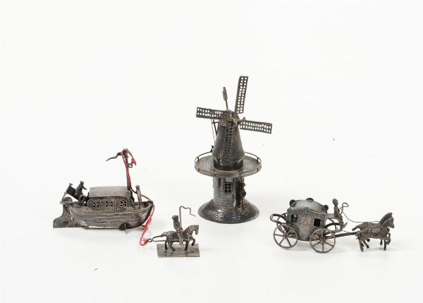 Quattro oggetti in argento, Olanda XIX-XX secolo  - Asta Antiquariato - Associazione Nazionale - Case d'Asta italiane