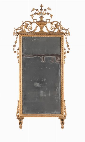 Specchiera in legno intagliato e dorato, fine XVIII secolo  - Asta Antiquariato - Associazione Nazionale - Case d'Asta italiane