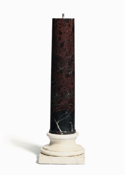 Colonna in marmo rosso, XIX secolo  - Asta Antiquariato - Associazione Nazionale - Case d'Asta italiane