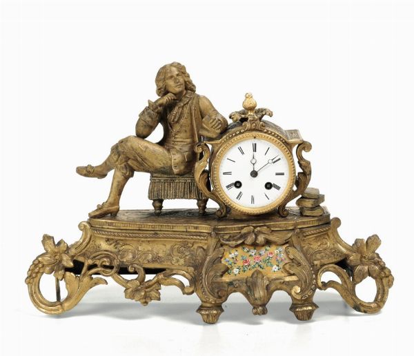 Pendola da tavolo in metallo dorato, fine XIX secolo  - Asta Antiquariato - Associazione Nazionale - Case d'Asta italiane