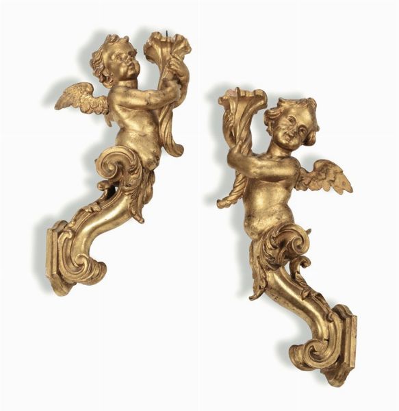 Coppia di appliques in legno intagliato e dorato, XIX secolo  - Asta Antiquariato - Associazione Nazionale - Case d'Asta italiane