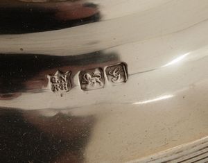 Samovar in argento, Inghilterra XX secolo  - Asta Antiquariato - Associazione Nazionale - Case d'Asta italiane