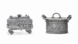 Due spice-boxes (besamin) in filigrana d'argento, est Europa o Russia XIX secolo  - Asta Antiquariato - Associazione Nazionale - Case d'Asta italiane