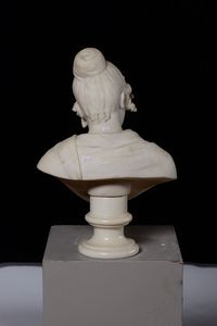 Busto di giovinetta in marmo bianco, scultore operante alla fine del XIX secolo  - Asta Antiquariato - Associazione Nazionale - Case d'Asta italiane