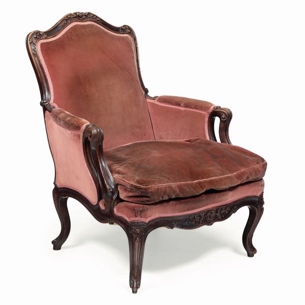 Bergère in legno intagliato. Francia XVIII-XIX secolo  - Asta Antiquariato - Associazione Nazionale - Case d'Asta italiane