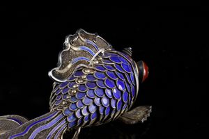 Arte Cinese : Pesce cloisonn�. Cina, dinastia Qing, inizio XX secolo.  - Asta Asta 470 | ARTE ORIENTALE Online - Associazione Nazionale - Case d'Asta italiane