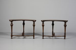 MANIFATTURA DEL XIX SECOLO : Coppia di consolle a mezzaluna con piano lastronato e gambe intagliate in foggia di colonne riunite da traverse  - Asta Asta 469 | ARTE ANTICA E DEL XIX SECOLO Online - Associazione Nazionale - Case d'Asta italiane