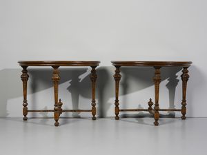 MANIFATTURA DEL XIX SECOLO : Coppia di consolle a mezzaluna con piano lastronato e gambe intagliate in foggia di colonne riunite da traverse  - Asta Asta 469 | ARTE ANTICA E DEL XIX SECOLO Online - Associazione Nazionale - Case d'Asta italiane