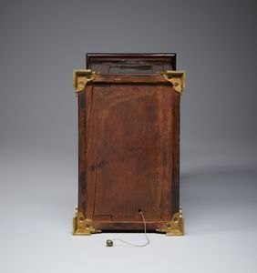 MANIFATTURA INGLESE DEL XVIII SECOLO : Orologio da tavolo con cassa in mogano e applicazioni in bronzo dorato, quadrante firmato 'William Owen London'  - Asta Asta 469 | ARTE ANTICA E DEL XIX SECOLO Online - Associazione Nazionale - Case d'Asta italiane