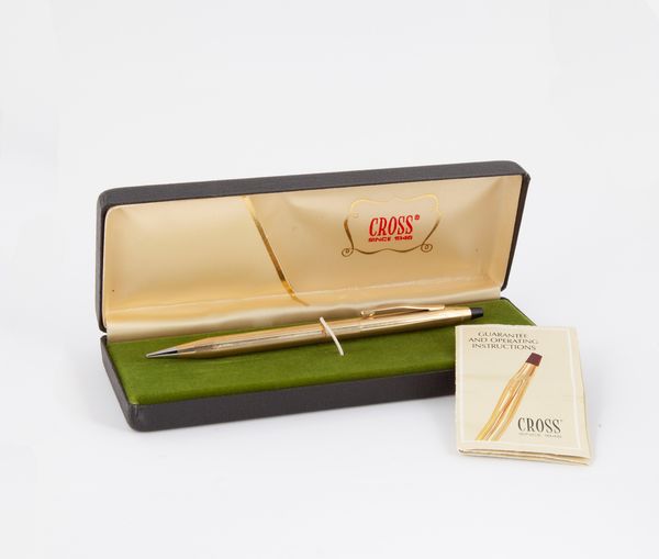 Cross - Portamine in metallo placcato in oro giallo 12kt  - Asta Penne e accessori dalla collezione di Enrico e Antonello Falqui e altre provenienze - Associazione Nazionale - Case d'Asta italiane