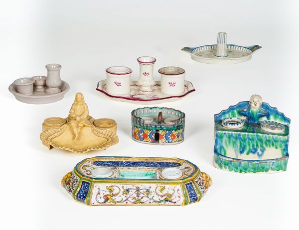 Sette servizi da scrittoio, XIX e XX secolo.  - Asta Ceramiche e vetri - Associazione Nazionale - Case d'Asta italiane