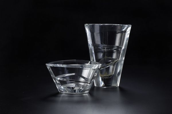 Due vasi.<BR>Francia, manifattura Baccarat, seconda met del XX secolo.  - Asta Ceramiche e vetri - Associazione Nazionale - Case d'Asta italiane