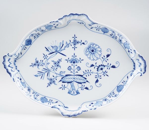 Vassoio.<BR>Meissen, prima met� del XX secolo.  - Asta Ceramiche e vetri - Associazione Nazionale - Case d'Asta italiane