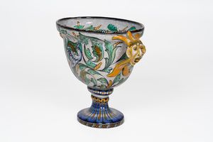 Coppa biansata.<BR>Pesaro, Manifattura Maiolica Artistica Pesarese (MAP), 1920-1925.  - Asta Ceramiche e vetri - Associazione Nazionale - Case d'Asta italiane