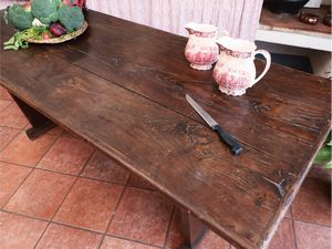 Tavolo a fratina in noce  - Asta D�ballage. Occasioni in asta - Associazione Nazionale - Case d'Asta italiane