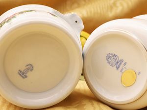 Due piccoli portavasi in porcellana, Herend  - Asta Dballage. Occasioni in asta - Associazione Nazionale - Case d'Asta italiane