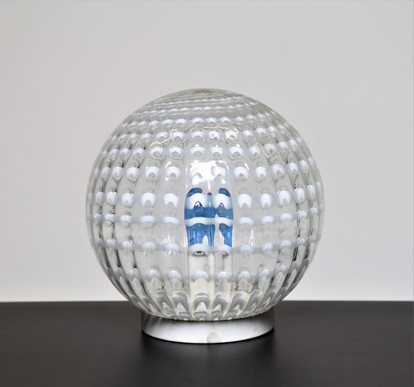 MANIFATTURA MURANO : Lampada da tavolo in vetro e metallo, anni 60  - Asta ASTA 247 DESIGN - Associazione Nazionale - Case d'Asta italiane