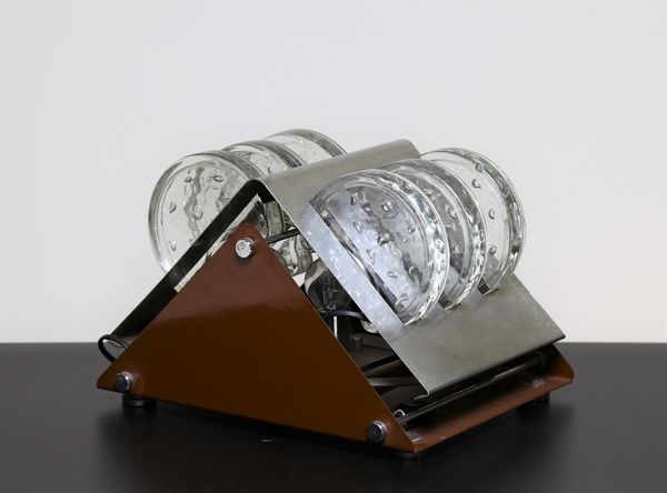 FIDENZA VETRARIA : Lampada da tavolo in vetro, metallo laccato e cromato, anni 60  - Asta ASTA 247 DESIGN - Associazione Nazionale - Case d'Asta italiane