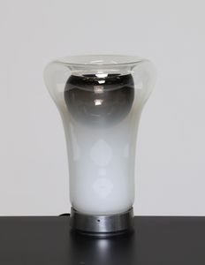 ANGELO MANGIAROTTI - Lampada da tavolo in vetro e alluminio, mod.  Saffo, per Artemide anni 60