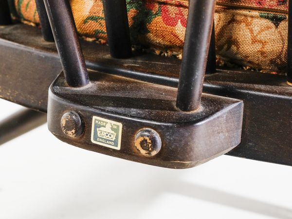 ERCOLANI LUCIAN RANDOLPH (1988 - 1976) : Coppia di poltroncine per Ercol, Regno Unito  - Asta Asta 471 | DESIGN E ARTI DECORATIVE DEL NOVECENTO Online - Associazione Nazionale - Case d'Asta italiane